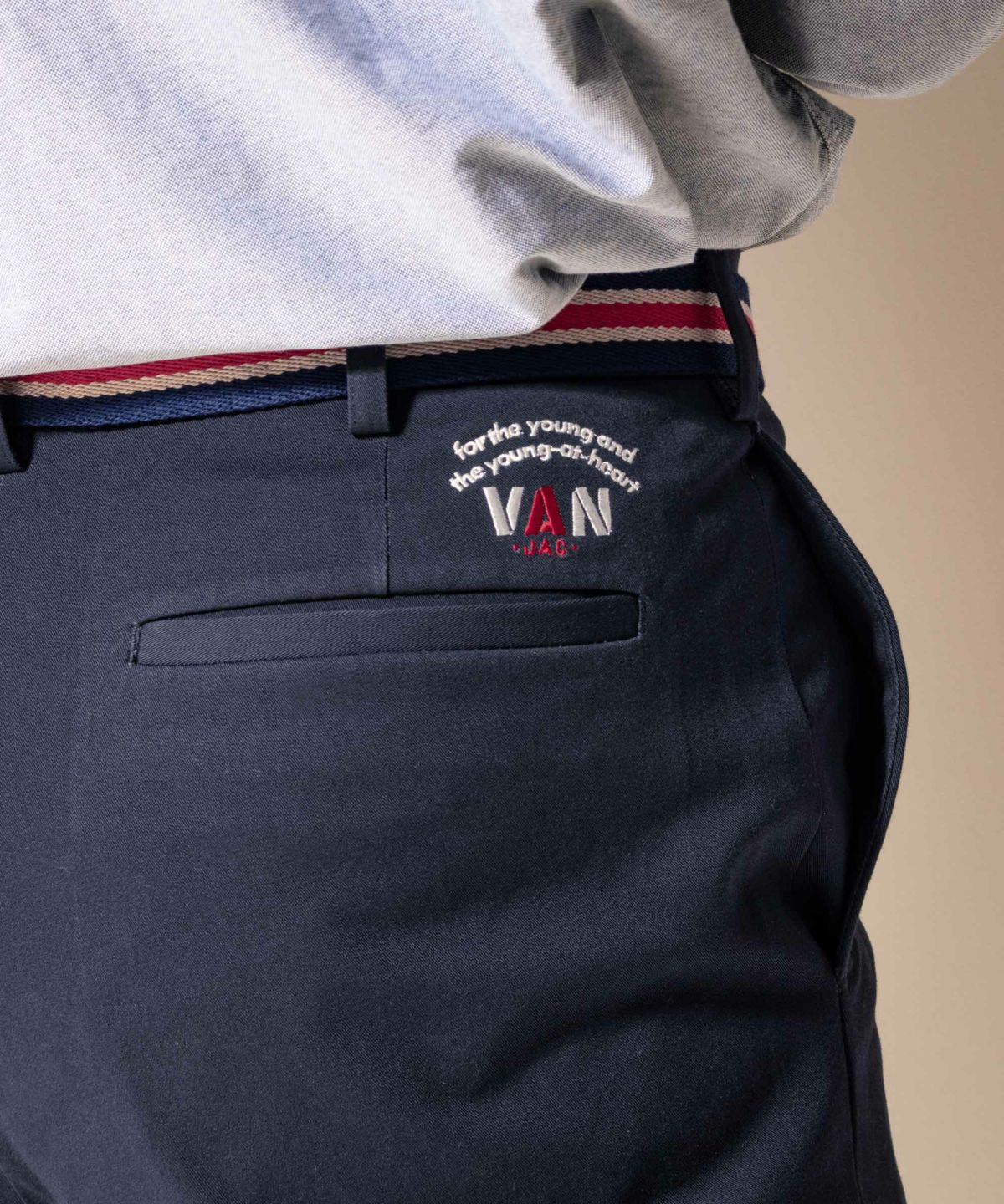 デルフィーノパンツ レギュラーフィットパンツ＜レジェンドモデル＞＜スーパーストレッチ