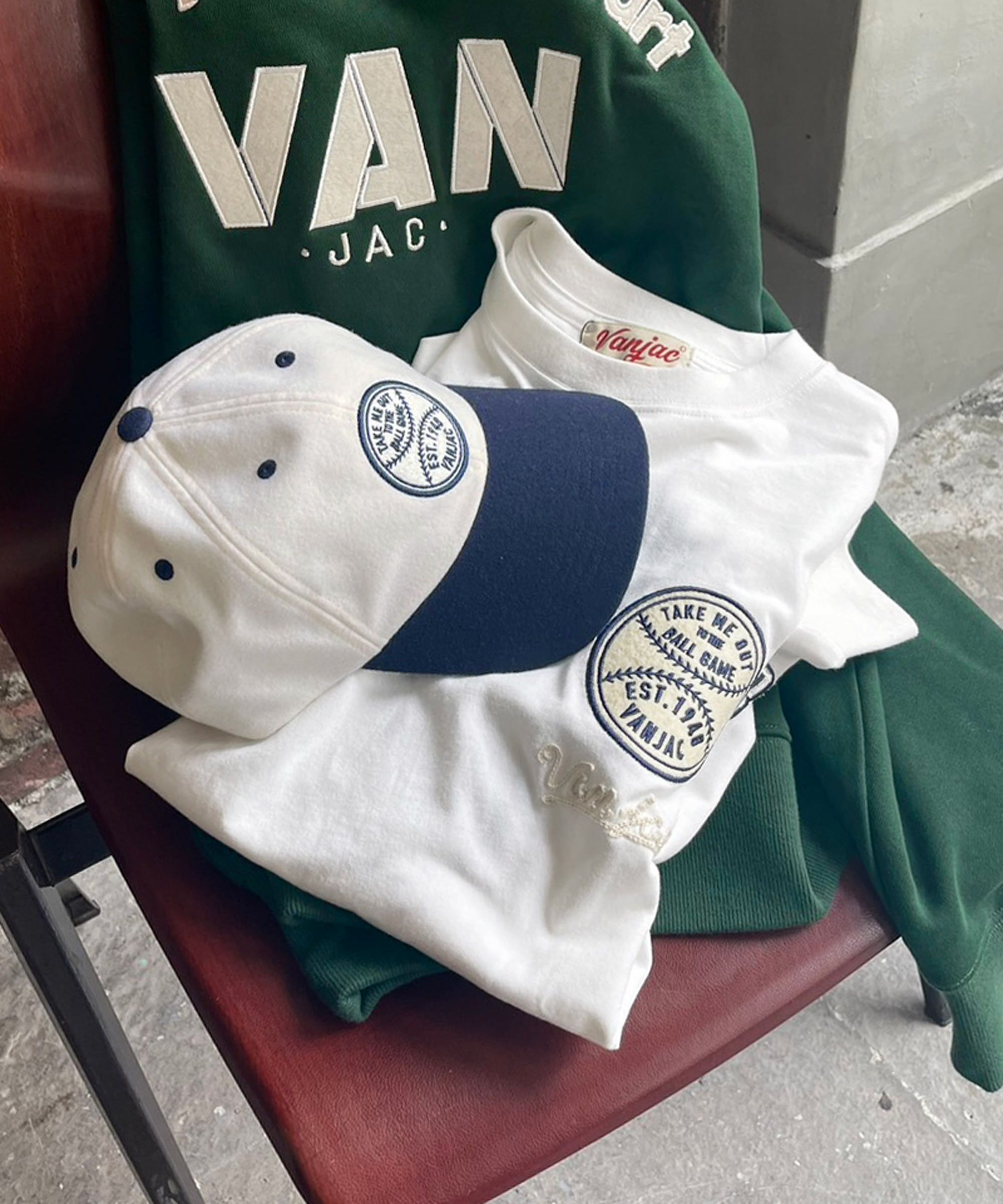 ロングスリーブTシャツ＜CAPE COD SPIRIT＞ ｜ VAN STORE