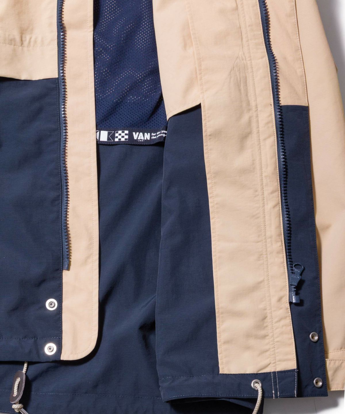 Van Jacket ナイロンブルゾン ネイビー 薄手 70s 80s Van Jacket ナイロンブルゾン ネイビー 薄手 70s 80s