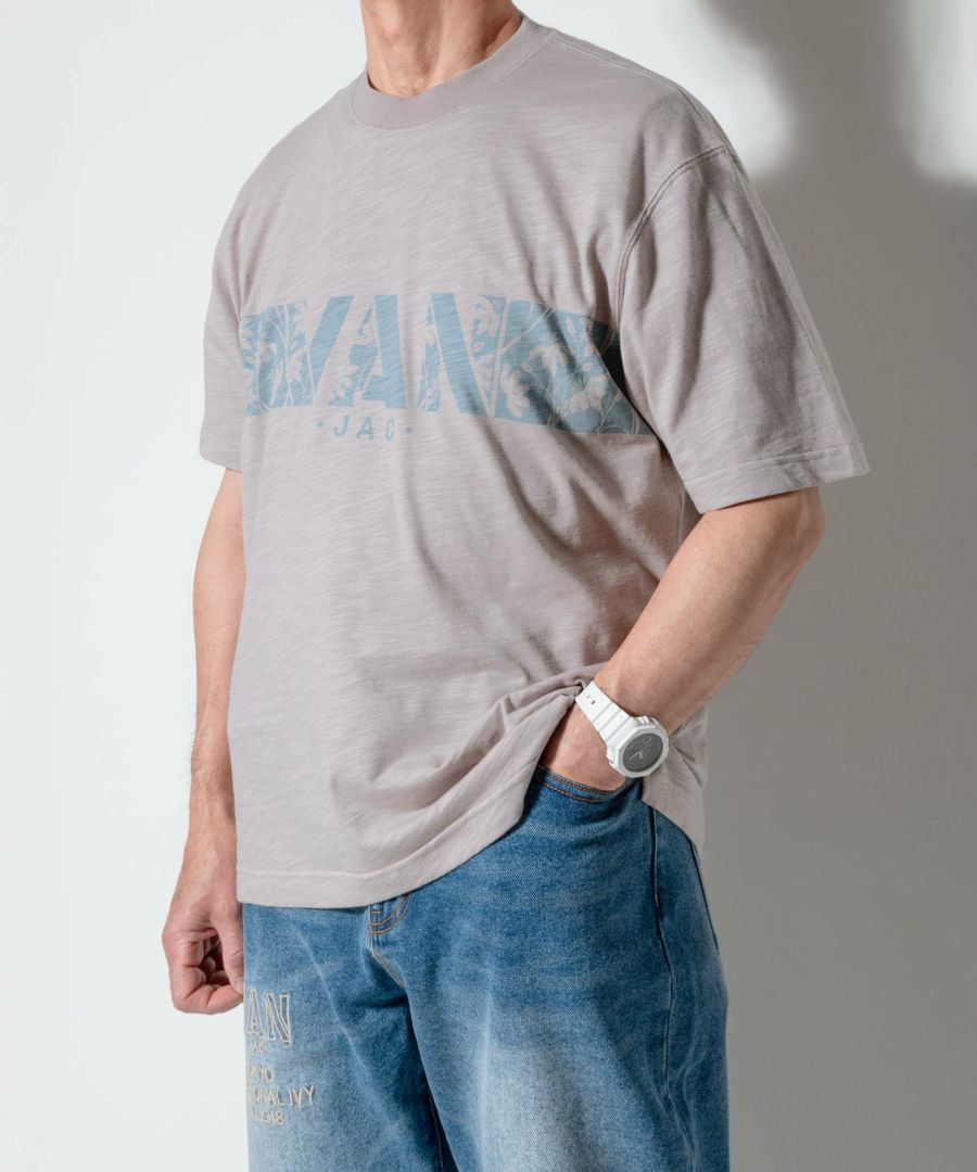 Tシャツ<br>＜フラワープリント＞<br>＜スラブ天竺＞