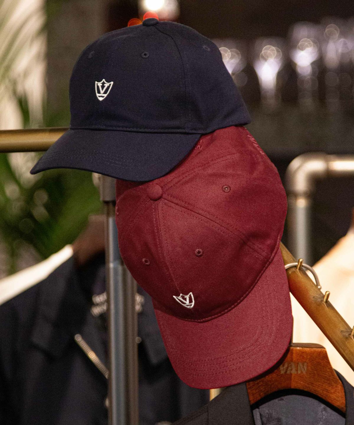 キャップ＜Vエンブレム＞ ｜ VAN STORE