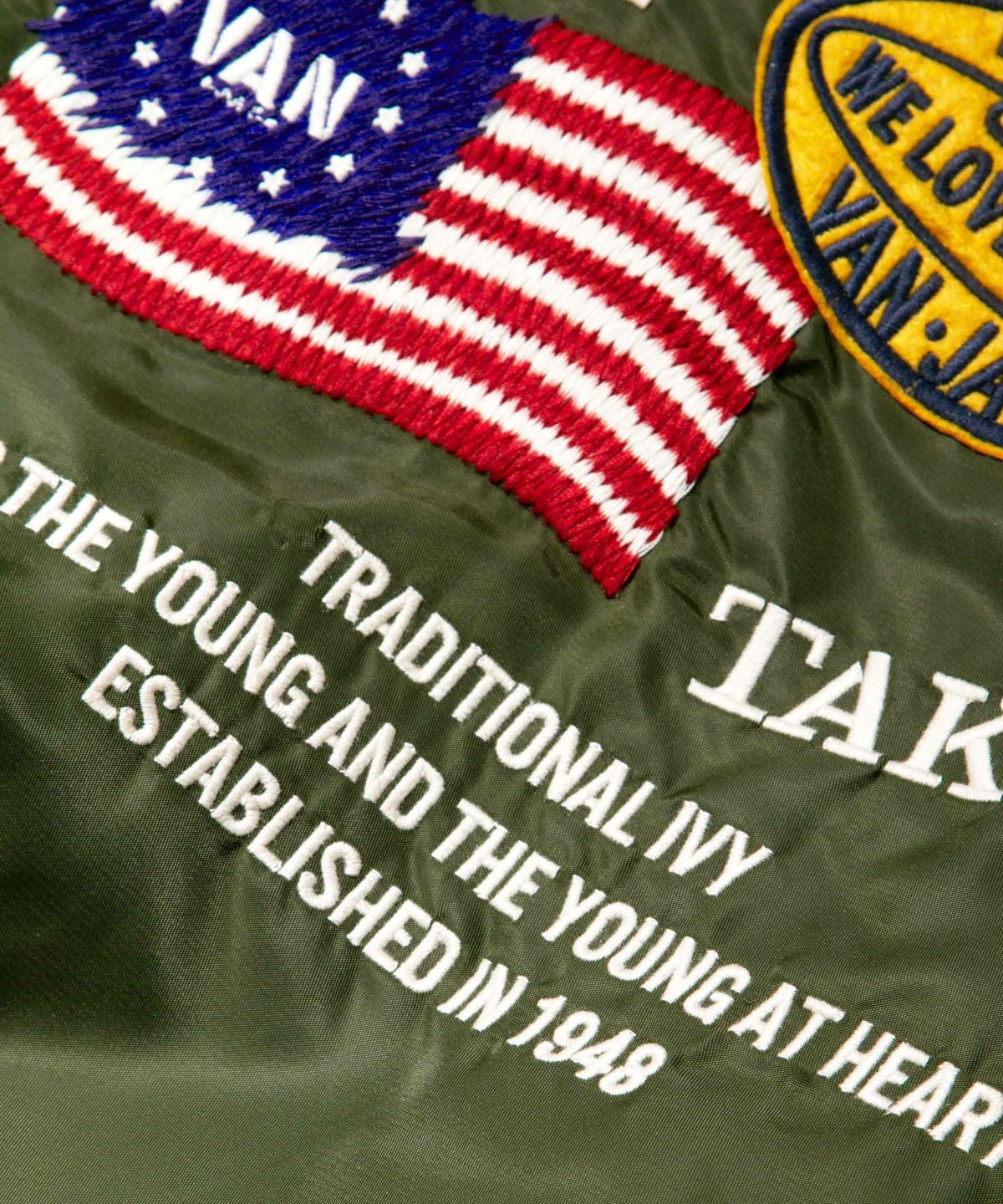 MA-1＜グラフィック刺繍＞ ｜ VAN STORE