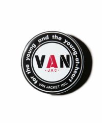 缶バッジ ｜ VAN STORE
