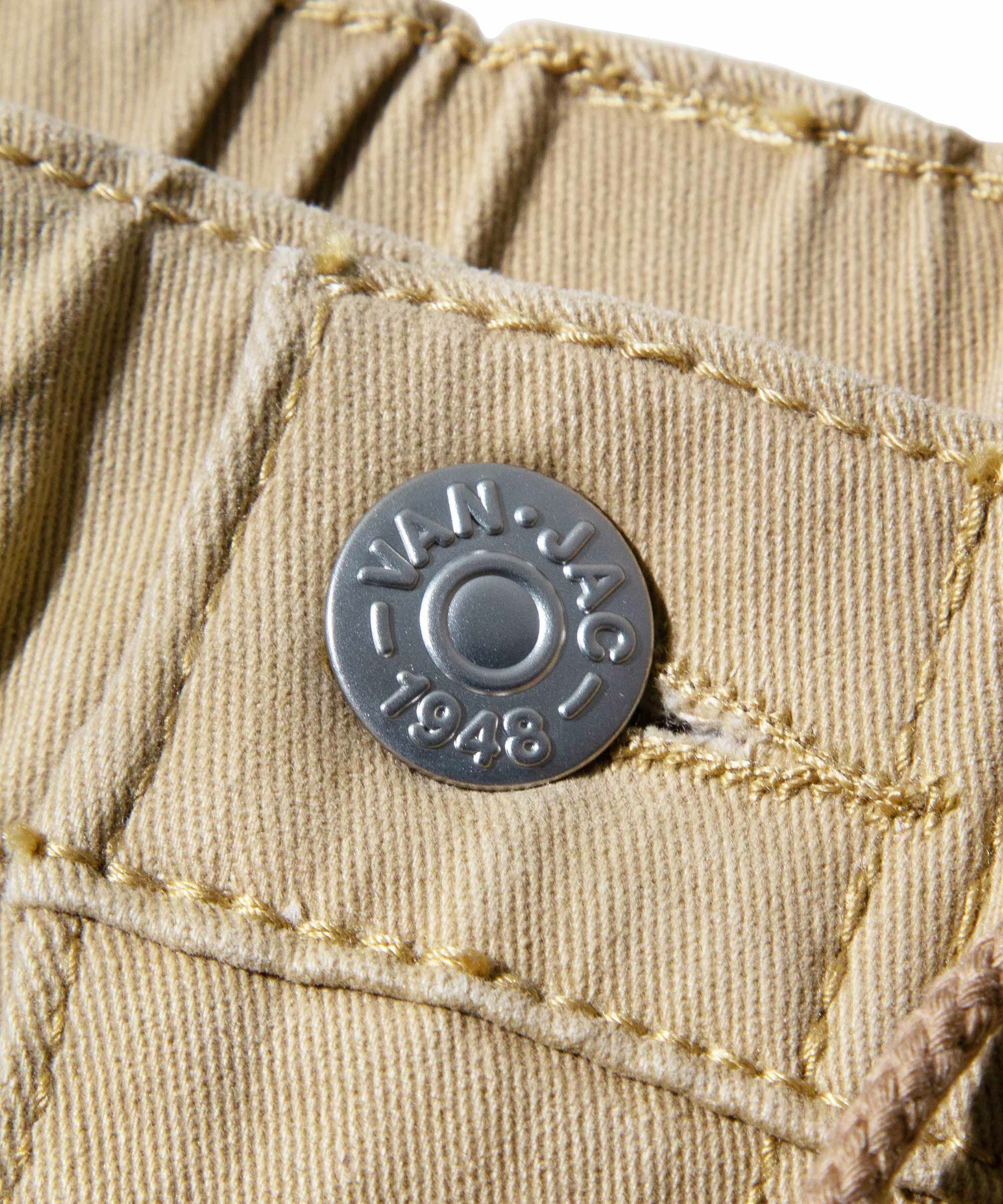 カラーチノパンツ＜ストレッチ＞＜VANロゴ刺繍＞＜一部店舗限定