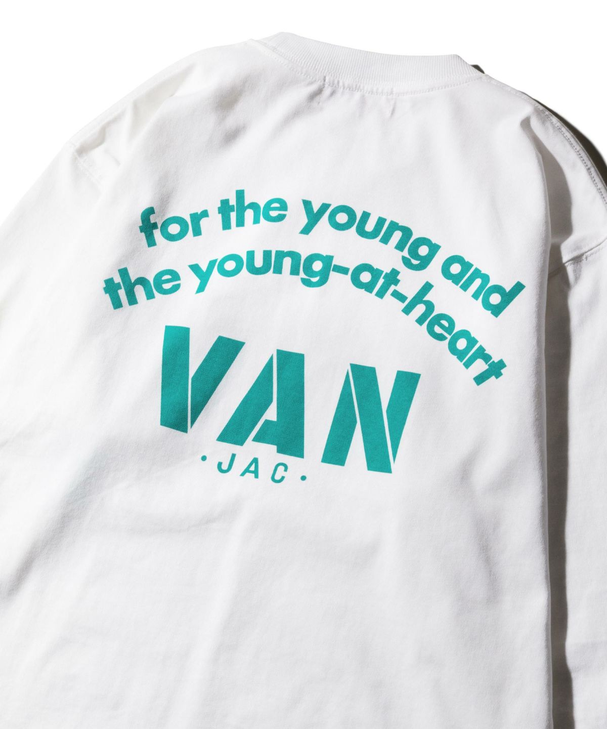 ロングスリーブTシャツ＜バックロゴ＞ ｜ VAN STORE