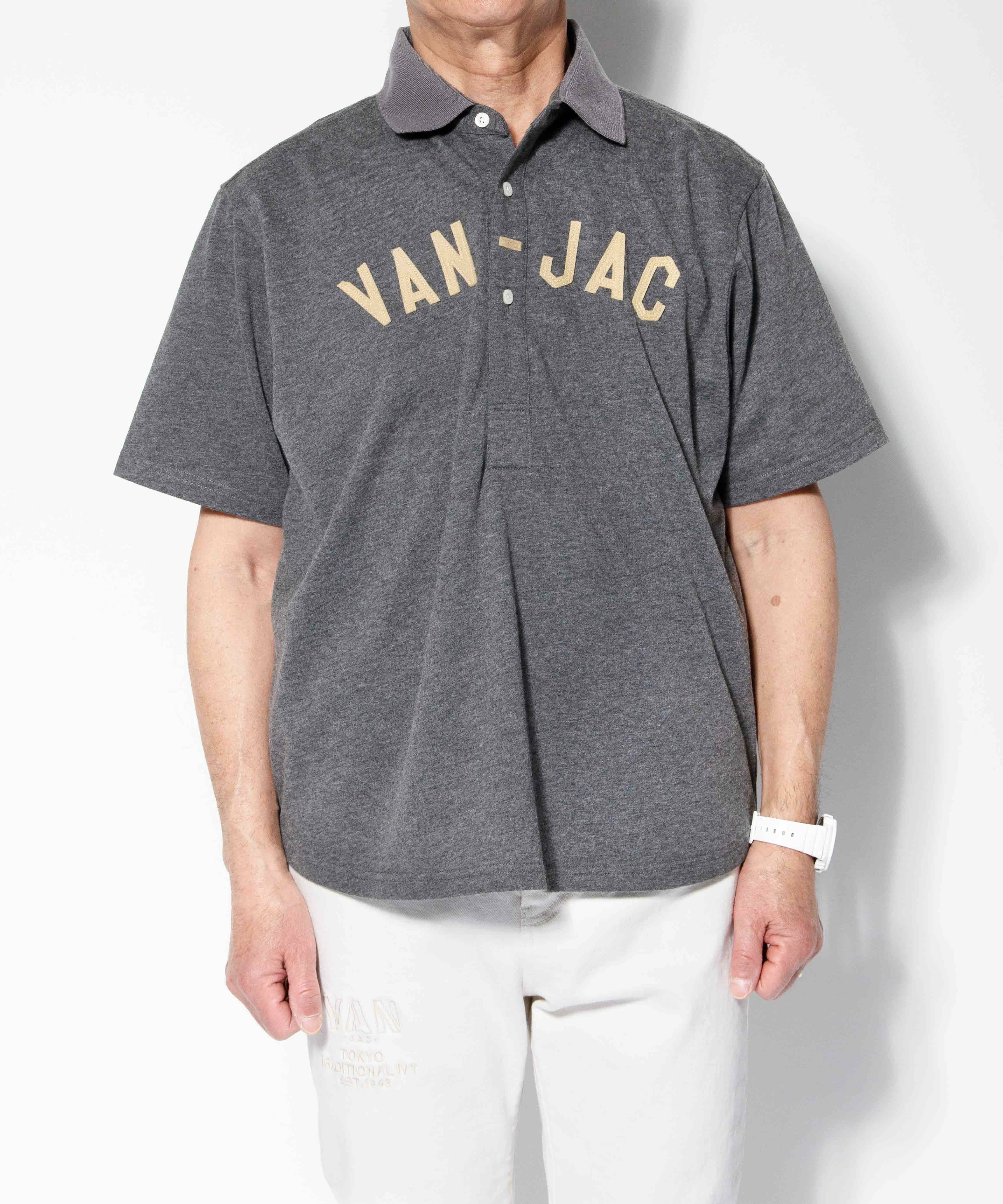 カットポロシャツ＜フェルトロゴ＞ ｜ VAN STORE